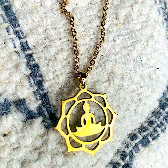 ✨NWT 18k Gold Yogi Chakra Necklace✨Hand Crafted ✨Artisan!✨ - Picture 2 of 4